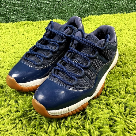 Nike Air Jordan 11 Low Retro Navy Gum Mens Size 8.5 2016 XI 528895- 105 A404 main image 4